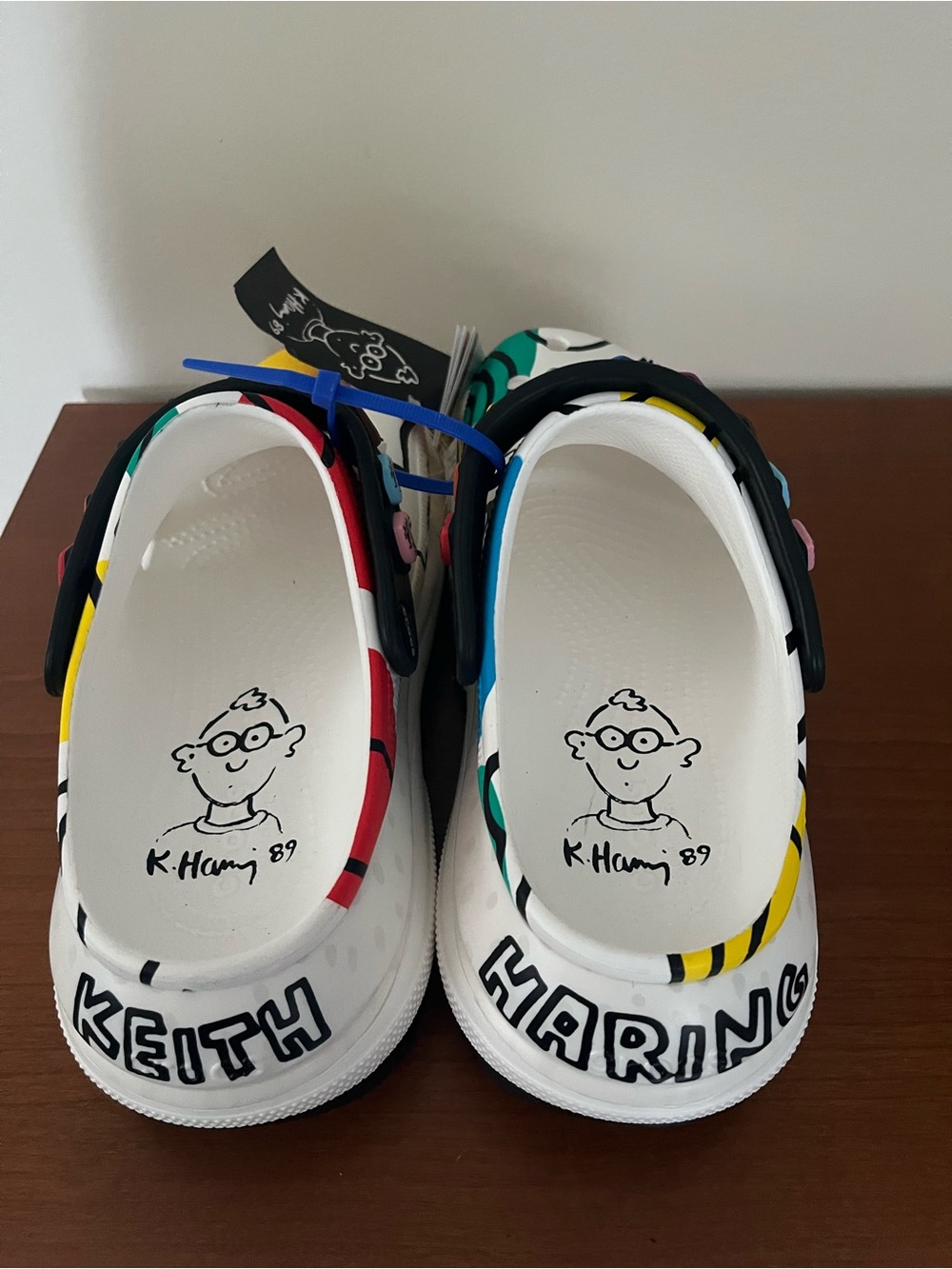 Crocs Keith Haring Mega Crush Clogs NWT size 7 - Picture 2 of 5